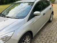 Gebraucht Ford Focus 101 PS (74 kW) 2014 Silber Limousine