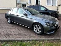 Gebraucht Mercedes E220 Avantgarde 194 PS (142 kW) 2017 Grau Limousine