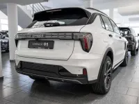 Nouă Lynk & Co 01 280 CP (205 kW) 2026 Alb SUV