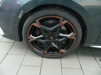 Gebraucht Cupra Leon VZ3 333 PS (244 kW) 2025 Magnetic grau metallic Kombi