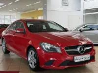 Gebraucht Mercedes CLA200 Urban 156 PS (114 kW) 2013 Rot Limousine