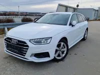 Gebraucht Audi A4 Sport 204 PS (150 kW) 2023 Weiß Kombi
