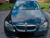 Gebraucht BMW 320 170 PS (125 kW) 2007 Schwarz Kombi