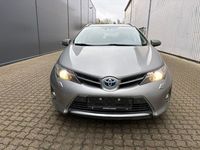 Gebraucht Toyota Auris Hybrid 99 PS (72 kW) 2014 Grau Limousine