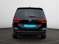 Gebraucht VW Touran Highline 150 PS (110 kW) 2024 Schwarz Van / Kleinbus
