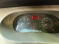 Gebraucht Renault Master 114 PS (83 kW) 2006 Rot Van / Kleinbus