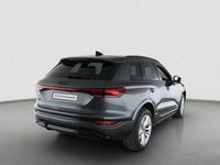 Gebraucht Audi Q6 e-tron S-Line 185 kW (252 PS) 2025 Daytonagrau perleffekt SUV