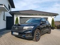Używany VW Touareg 231 KM (169 kW) 2018 Niebieski SUV