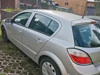 Używany Opel Astra 100 KM (73 kW) 2004 Szary Hatchback