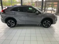 Używany Mitsubishi Eclipse Cross Plus 188 KM (138 kW) 2022 Szary SUV
