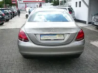 Gebraucht Mercedes C160 129 PS (94 kW) 2019 Mojavesilber metalliclack Limousine