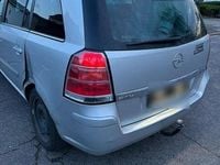 Gebraucht Opel Zafira 140 PS (102 kW) 2006 Silber Van / Kleinbus