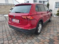 Gebraucht VW Tiguan Active 150 PS (110 kW) 2023 Rot SUV