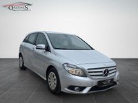 Gebraucht Mercedes B180 122 PS (89 kW) 2012 Silber Van / Kleinbus
