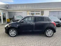 Gebraucht Suzuki Swift Comfort 83 PS (61 kW) 2023 Schwarz Limousine