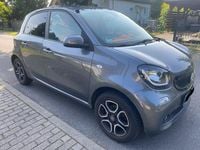Usado Smart ForFour 71 HP (52 kW) 2019 Cinzento Citadino