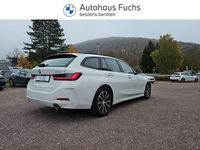 Gebraucht BMW 318 156 PS (114 kW) 2024 Alpinweiss iii Kombi