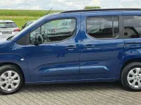 Nowe Opel Combo-e Life Ultimate 100 kW (136 KM) 2025 Niebieski Minivan