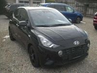 Gebraucht Hyundai i10 Select 67 PS (49 kW) 2023 Schwarz Kleinwagen
