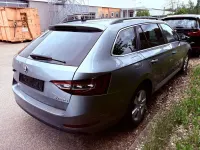 Gebraucht Skoda Superb Ambition 150 PS (110 kW) 2017 Grau Kombi