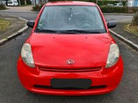 gebraucht Daihatsu Sirion 1.0 in rot 5 türer ❗️