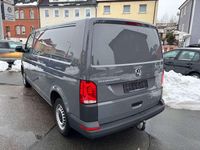 Używany VW Transporter S 150 KM (110 kW) 2021 Szary Van