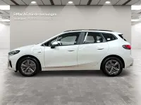Gebraucht BMW 230e Active Tourer Sport Line 150 PS (110 kW) 2022 Weiß Van / Kleinbus