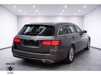 Gebraucht Mercedes E300 286 PS (210 kW) 2022 Selenitgrau Kombi