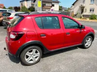 Gebraucht Dacia Sandero Stepway 90 PS (66 kW) 2014 Feuerrot SUV
