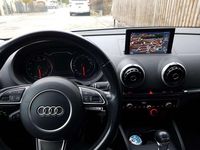 Gebraucht Audi A3 Attraction 125 PS (91 kW) 2016 Blau Kombi