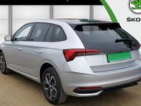 Gebraucht Skoda Scala Selection 150 PS (110 kW) 2024 Brilliantsilber metallic Kleinwagen