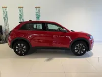 Neu Fiat 600 110 PS (80 kW) 2026 Rot SUV