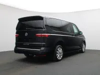 Gebraucht VW Multivan Style 150 PS (110 kW) 2025 Schwarz Van / Kleinbus