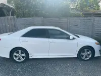 Gebraucht Toyota Camry 178 PS (130 kW) 2014 Weiß Limousine