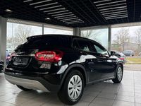 Gebraucht Mercedes GLA200 136 PS (100 kW) 2014 Schwarz SUV