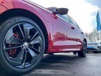 Gebraucht Skoda Octavia RS 245 PS (180 kW) 2022 Velvetrot premium metallic Kombi