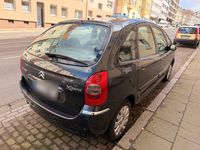 Gebraucht Citroën Xsara Picasso 109 PS (80 kW) 2008 Schwarz Van / Kleinbus