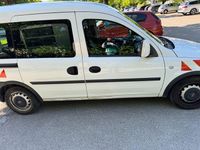 Usado Opel Combo 90 HP (66 kW) 2008 Branco Monovolume