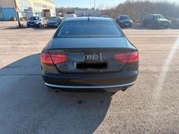 Gebraucht Audi A8 351 PS (258 kW) 2013 Schwarz Limousine