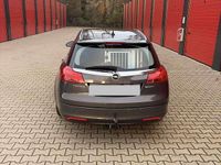 Gebraucht Opel Insignia Edition 140 PS (102 kW) 2012 Kombi