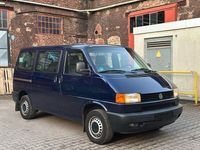 Second-hand VW T4 102 CP (75 kW) 2003 Albastru Van