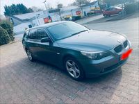 Gebraucht BMW 525 177 PS (130 kW) 2006 Grau Kombi