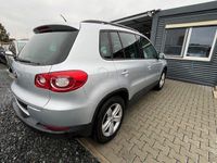 Gebraucht VW Tiguan Trendline 150 PS (110 kW) 2009 Silber SUV