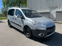 Gebraucht Peugeot TePee Active 92 PS (67 kW) 2012 Grau Limousine