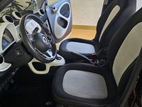Gebraucht Smart ForFour 71 PS (52 kW) 2016 Weiß Kleinwagen