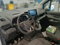Second-hand Opel Combo Life Elegance 131 CP (96 kW) 2022 Alb Monovolum