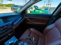 Second-hand BMW 535 313 CP (230 kW) 2012 Negru Break