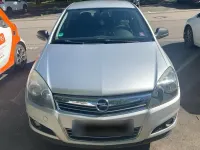 Gebraucht Opel Astra 116 PS (85 kW) 2010 Silber Kleinwagen