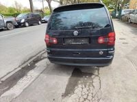 Gebraucht VW Sharan Highline 140 PS (102 kW) 2009 Schwarz Van / Kleinbus