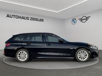Gebraucht BMW 320e 163 PS (119 kW) 2022 Schwarz ii Kombi